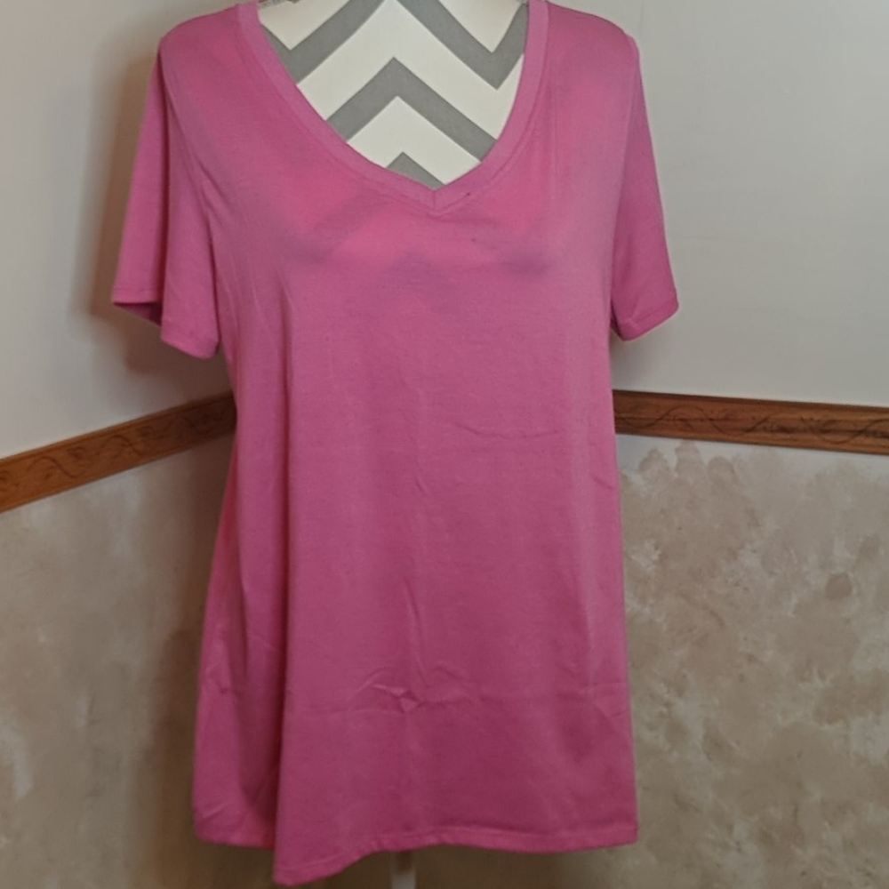Lularoe Christy tee size large